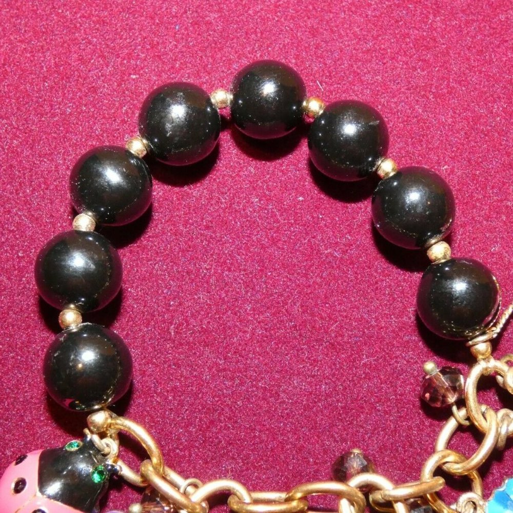 Betsey Johnson Flower Charm Fashion bracelet - Picture 4 of 5